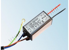 Драйвер светодиода LD 3x3W/1х10W (900mA) 220V IP66
